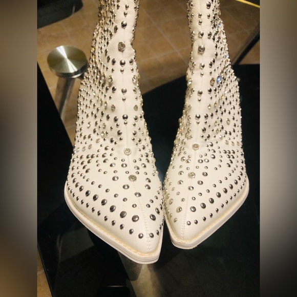 Corkys White and Silver Heeled Cowboy Boots with Intricate Design - Picture 13 of 16